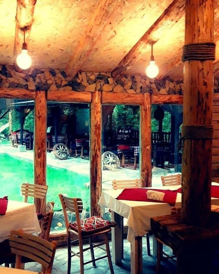 Rozhajë Sastanci-Grahovacaヴィラ エクステリア 写真